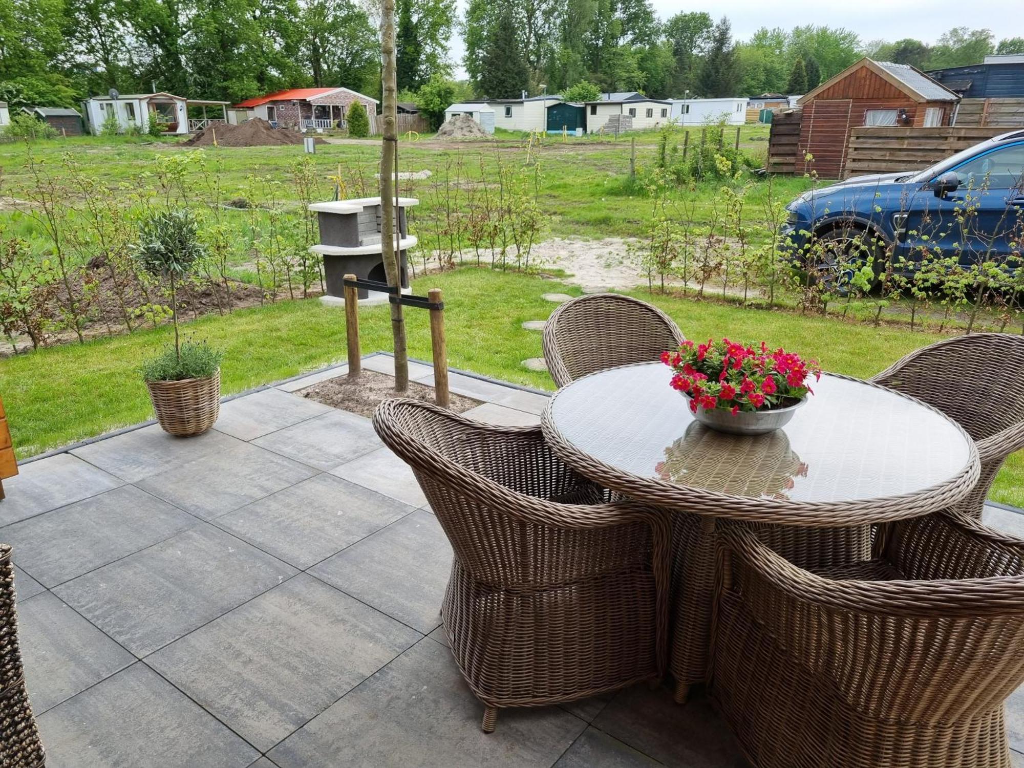 Nieuw - Luxe Blokhut Chalet In Bosrijke Omgeving Anloo ภายนอก รูปภาพ